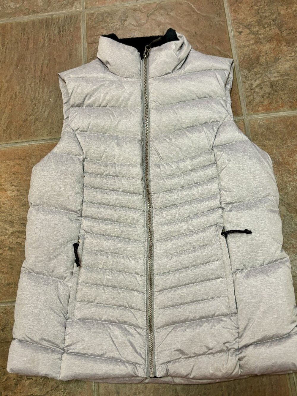 ~~Cabela's Down Puffer Vest Women's Size S Insulated Gray Mid-Length   ***Shippi